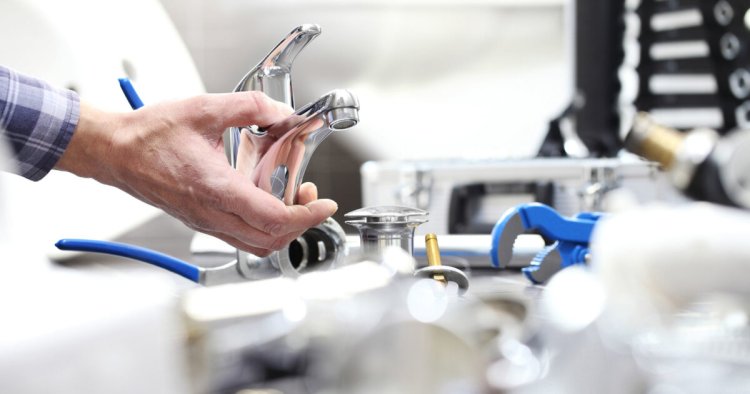 Best Plumbing Services for Leak Repair & Drain Cleaning