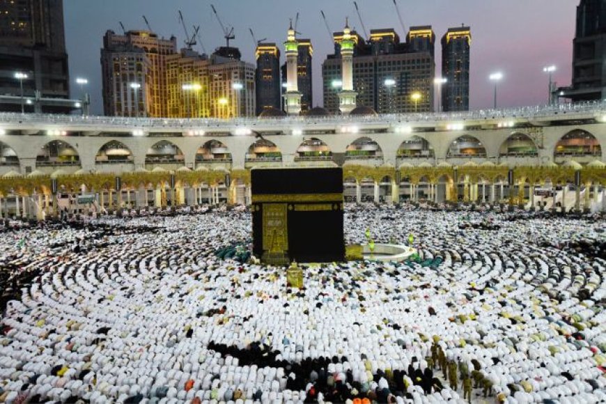How to Prepare for Your Umrah Trip with a Travel Package