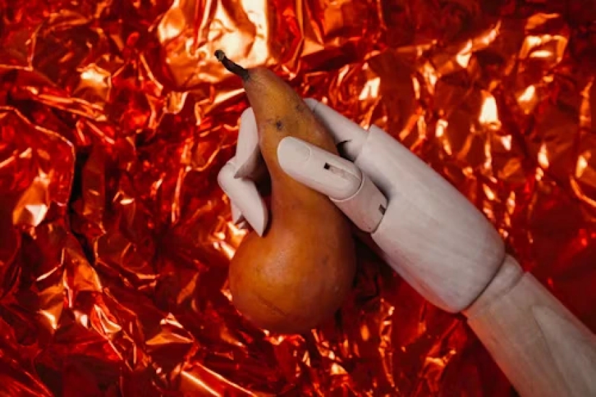 Navigating Intimacy: Tips for Strengthening Emotional and Physical Connection