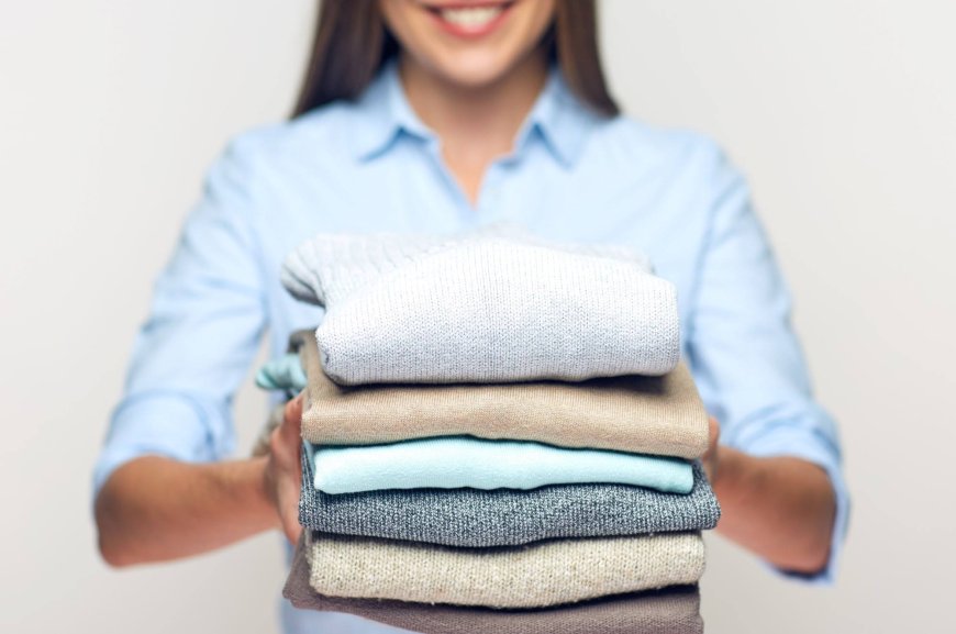 How Do You Choose the Best Laundry Service Singapore Offers?