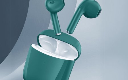 Custom Wireless Earbuds in Singapore: A High-Tech Corporate Gift