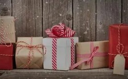 Why Custom Birthday Gift Boxes Drive Consumer Engagement