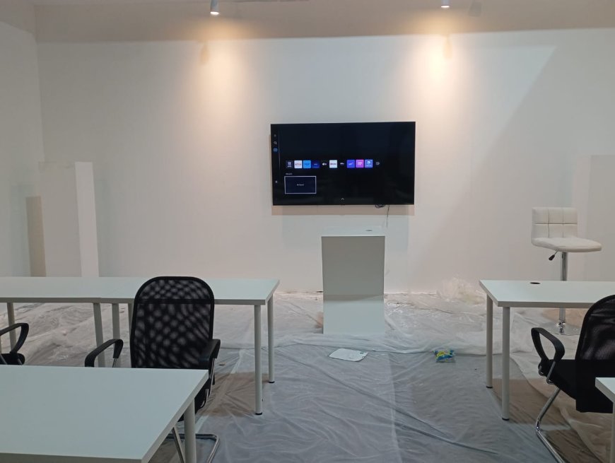 Top 10 Features to Look for in a Smart TV in 2025